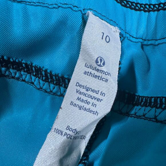 Lululemon Paradise Long Shorts Surge Blue Women's Sz 10 Excellent Used Condition - Picture 3 of 7